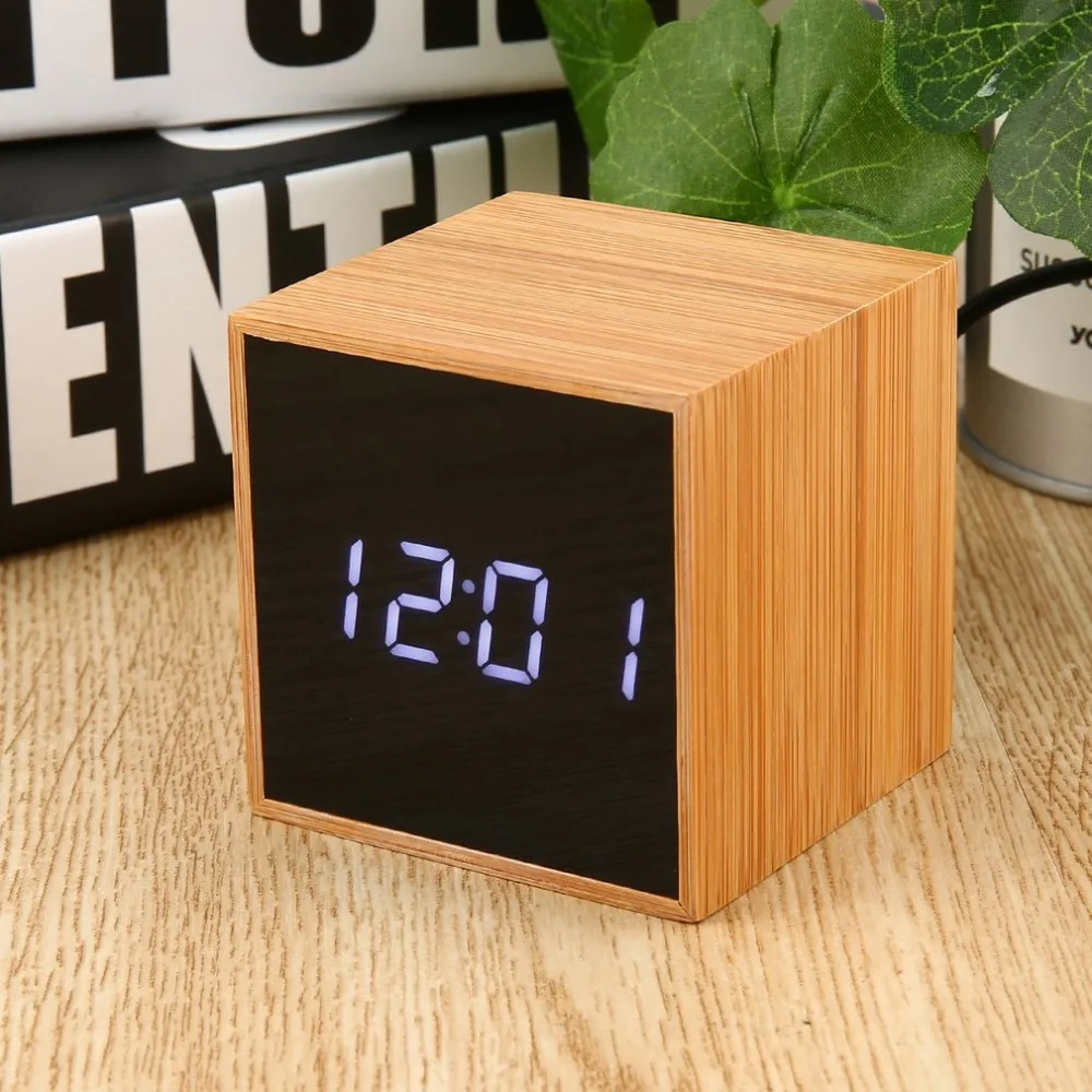 LED Digital Alarm Clock Sound Activated USB/AAA Batteries Powered