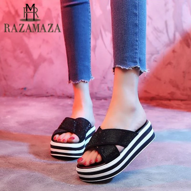 

RAZAMAZA Summer Shoes Women Waterproof Platform Slippers Bling Upper Women Flats Sandals Daily Fashion Casual Shoes Size 35-40
