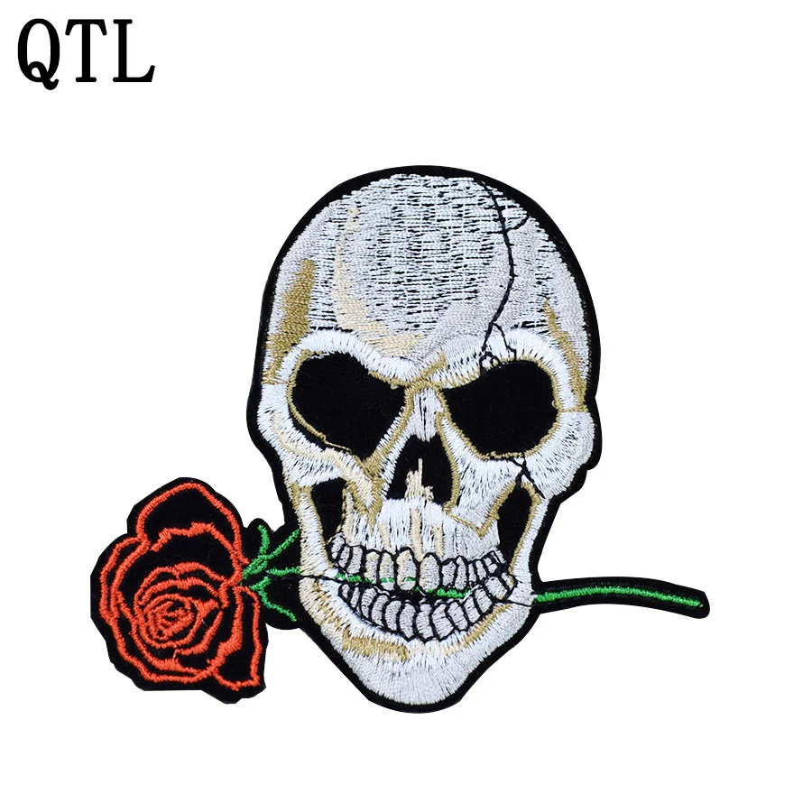 

1PCS Punk Skull with Rose Badges Patches for Motor Clothing Iron on Transfer Applique Patch for Garment Sew on Embroidery Badg