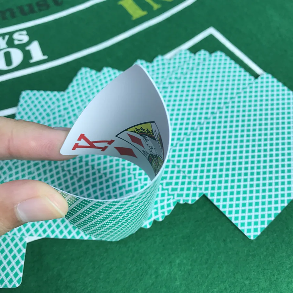 Yernea 4 компл./лот покер баккара Техасский Холдем Пластик игральных карт глазурь покер карт зеленый и коричневый настольные игры