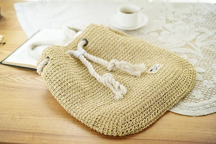 New-Fashion-Drawstring-Crochet-Straw-Beach-Bags-Summer-Women-Double-Shoulder-Bags-Floral-Pattern-Handmade-Straw-BP0005 (4)