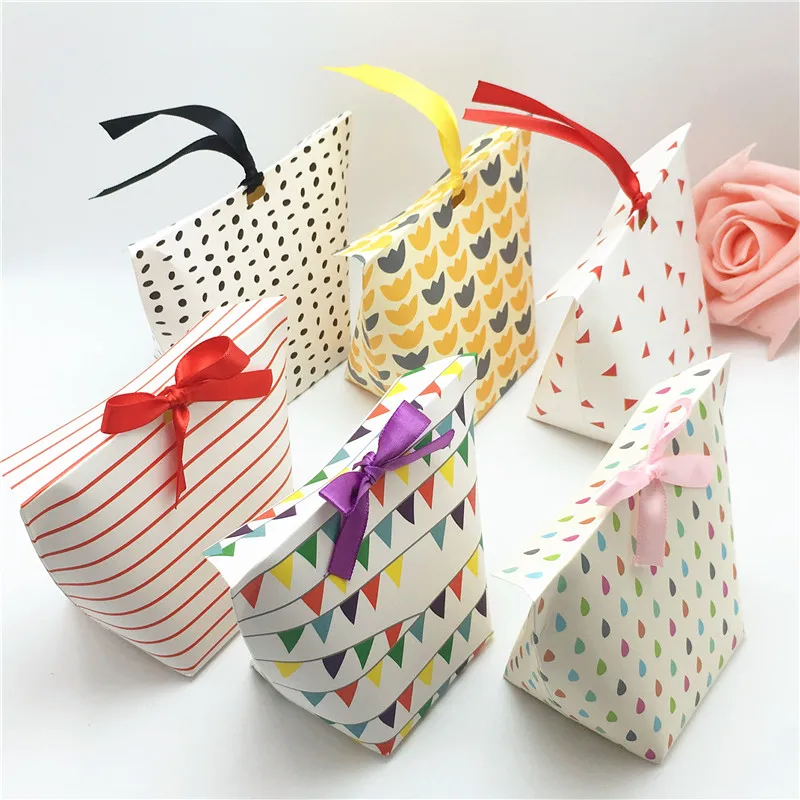 

6x6x10cm free shipping white wedding candy box european style paper small paper candy box favor gift box free shipping