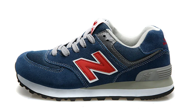 schuhe mit n logo