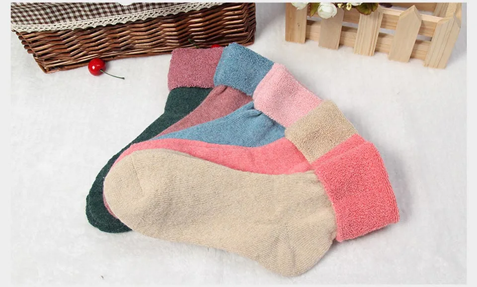 2017 Утепленные зимние теплый пушистый Носки для девочек кашемир женские шерстяные сна носок тепловой полотенце Хемминг носки 5 пар