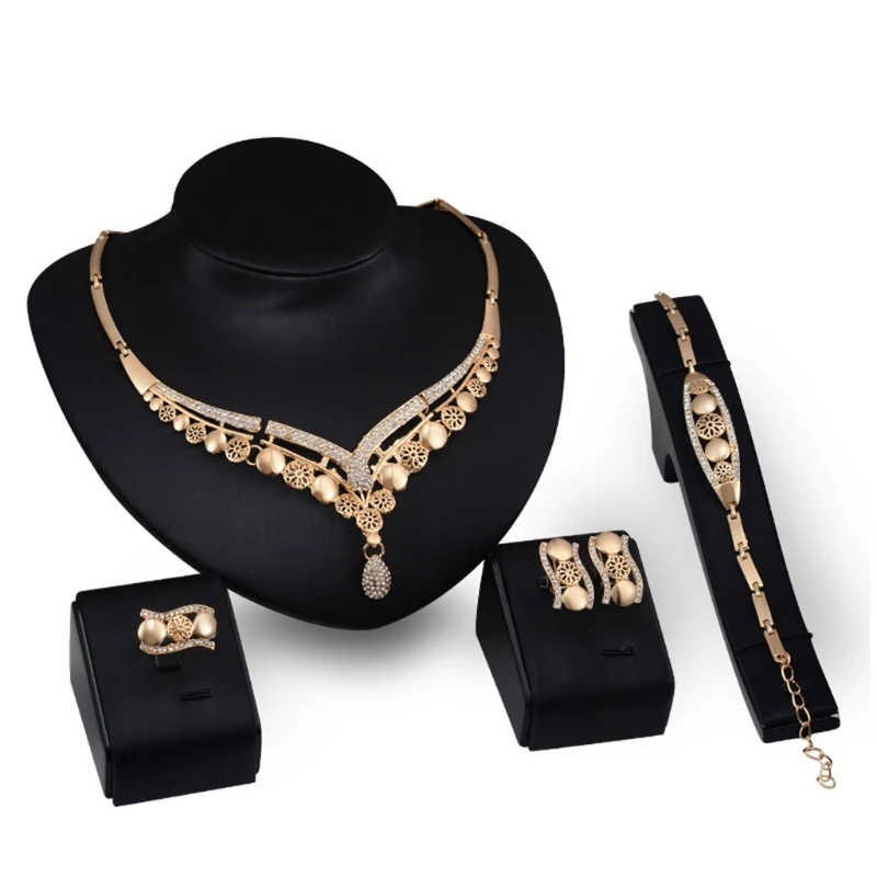 

Vintage Lady Jewelry Set Rhinestone Pendant Necklace Ring Bracelet Earrings
