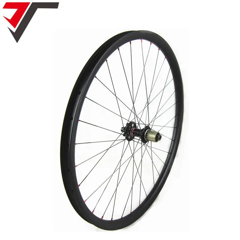 Clearance super light 1360g carbon mtb wheels 29er boost XC 30mm asymmetric Novatec 110*15 148*12mm carbon tubeless mountain bike wheelset 1