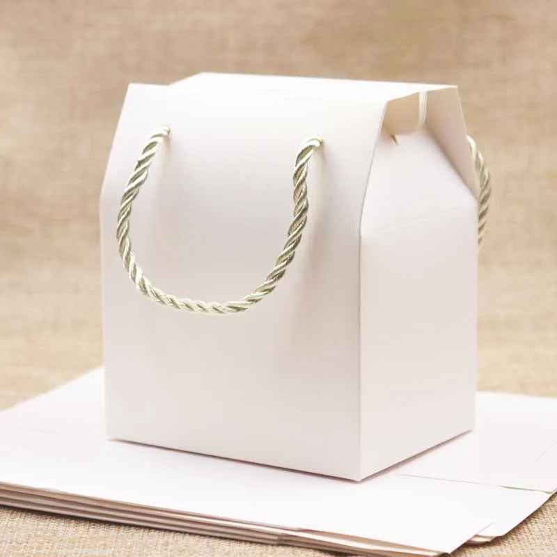 

Pink/white/purple/black/kraft Candy Boxes With Handle string DIY Gifts box for wedding /candy/party favors package box 20pcs