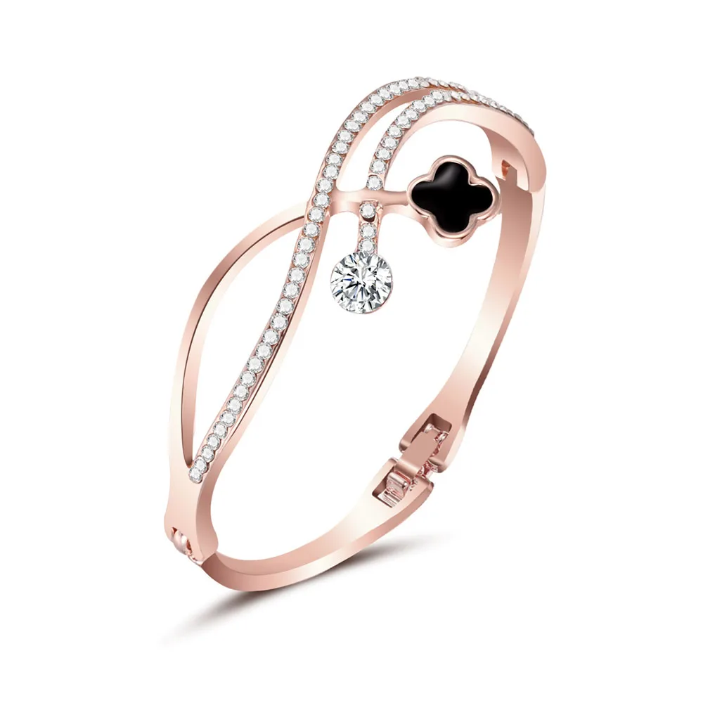 Япония и Южная Корея чистке серии из четырех Diamond Flower браслет производителей