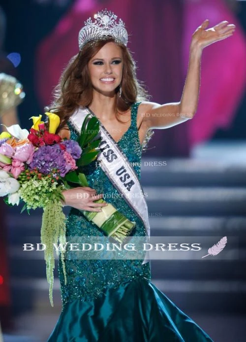 Alyssa Campanella Evening Gown(02)