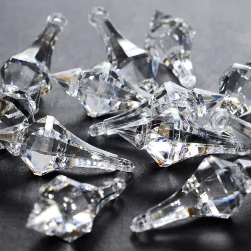 

Acrylic Clear Ice Rock Diamond Chandelier Drops Crystals Treasure Gems for Table Scatters, Event, Wedding, Arts & Crafts 100 pcs