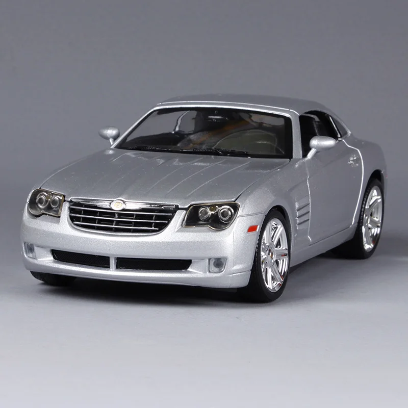 Maisto 1:18 Chrysler crossfire серебристо золотой автомобиль высокого уровня драгоценная