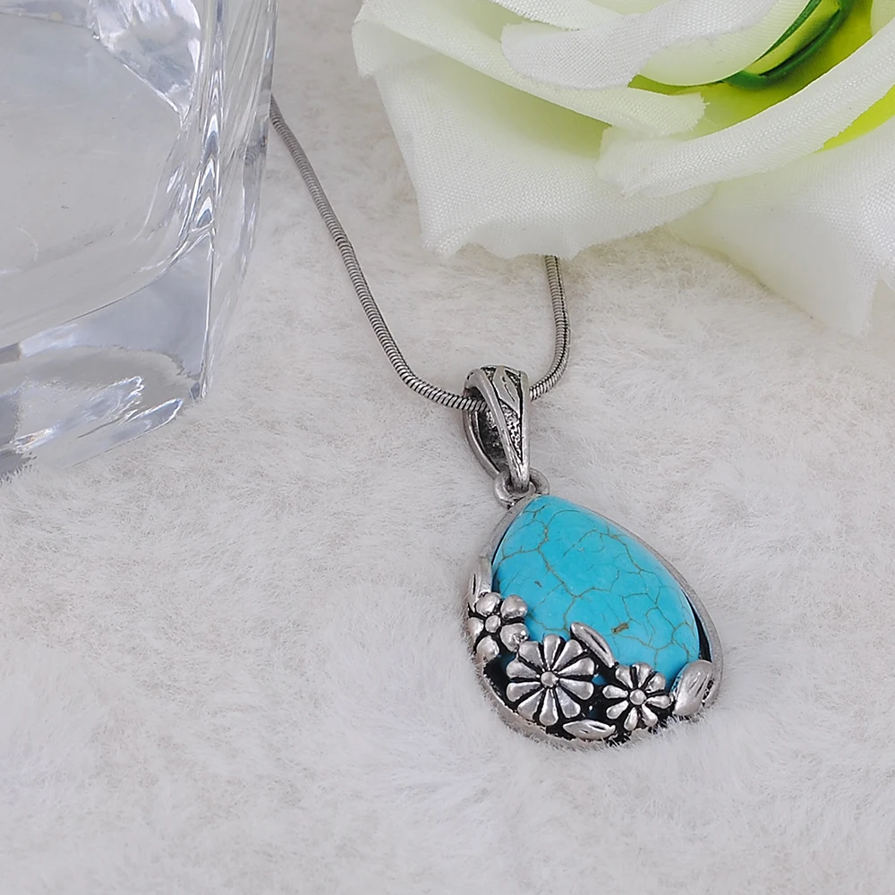 Винтажный серебряный с натуральным камнем покрытый тибетскими каплями воды