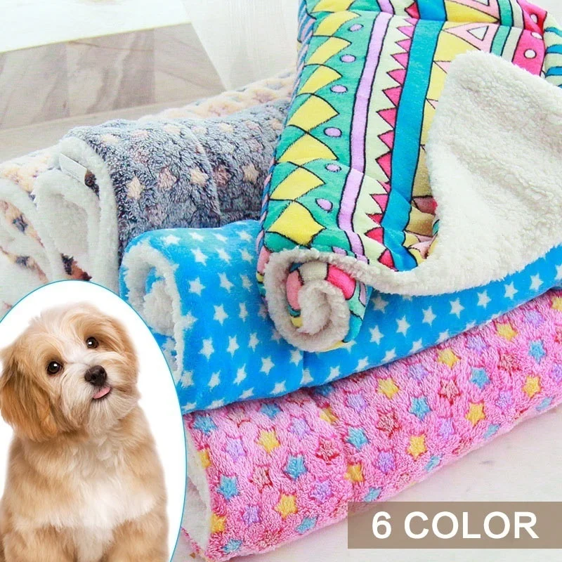 Koop 6 kleur Leuke Bloemen Hond Mat Zacht Flanel Fleece Star Print Warm Pet Deken Puppy Kat Slapen Bedden Cover Voor kleine Middelgrote Honden