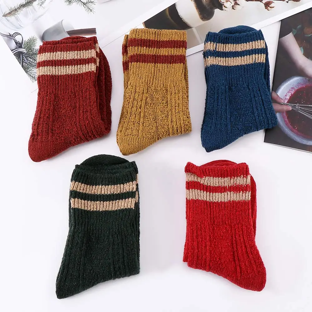 

New High Quality Women Cashmere Wool Thick Warm Socks Colorful Soft Winter Fashion Striped Design Top