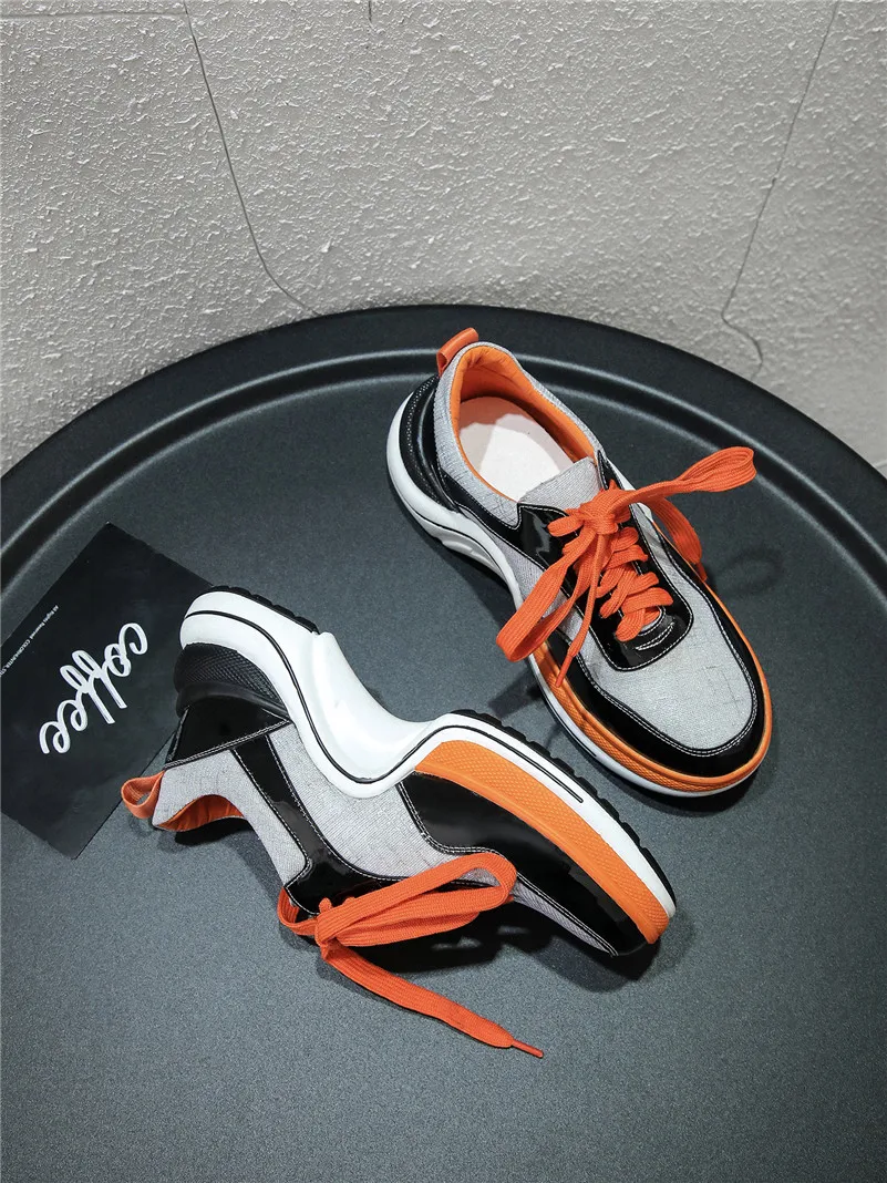 0V2A0817