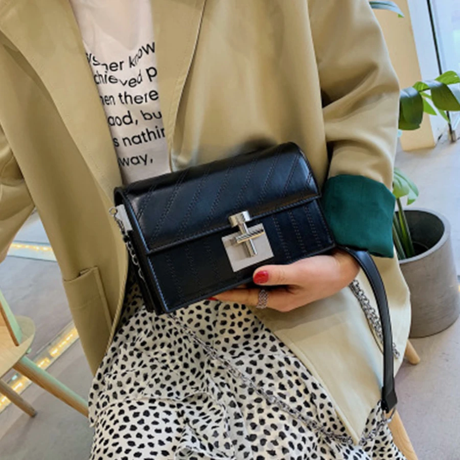 الخياطة موضوع سلاسل المرأة حقائب كتف عارضة بو الجلود Crossbody حقيبة السيدات مصمم صغيرة رفرف أكياس محفظة حقيبة كتف