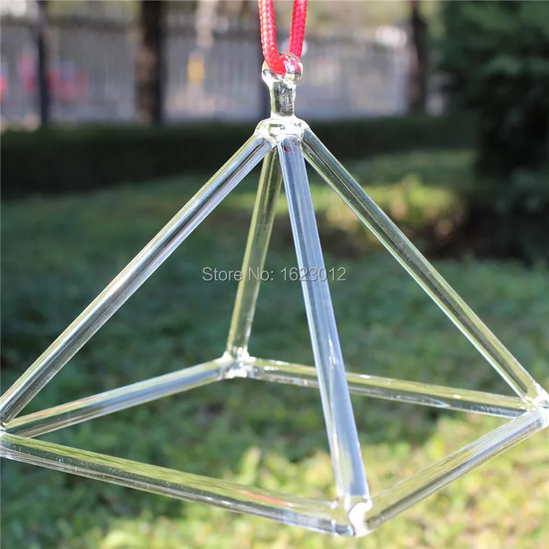 Пирамида кварцевая Поющая с прозрачными кристаллами для звуковой
