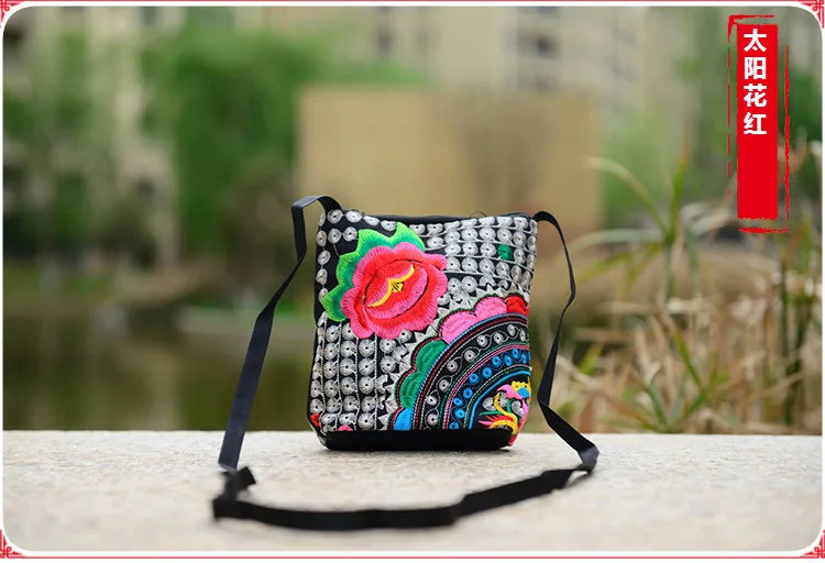 

Fashion Multi Embroidery Women Small Flap bags!Hot Floral embroidered Cute shoulder&Crossbody bags Vintage Canvas Day Clutches