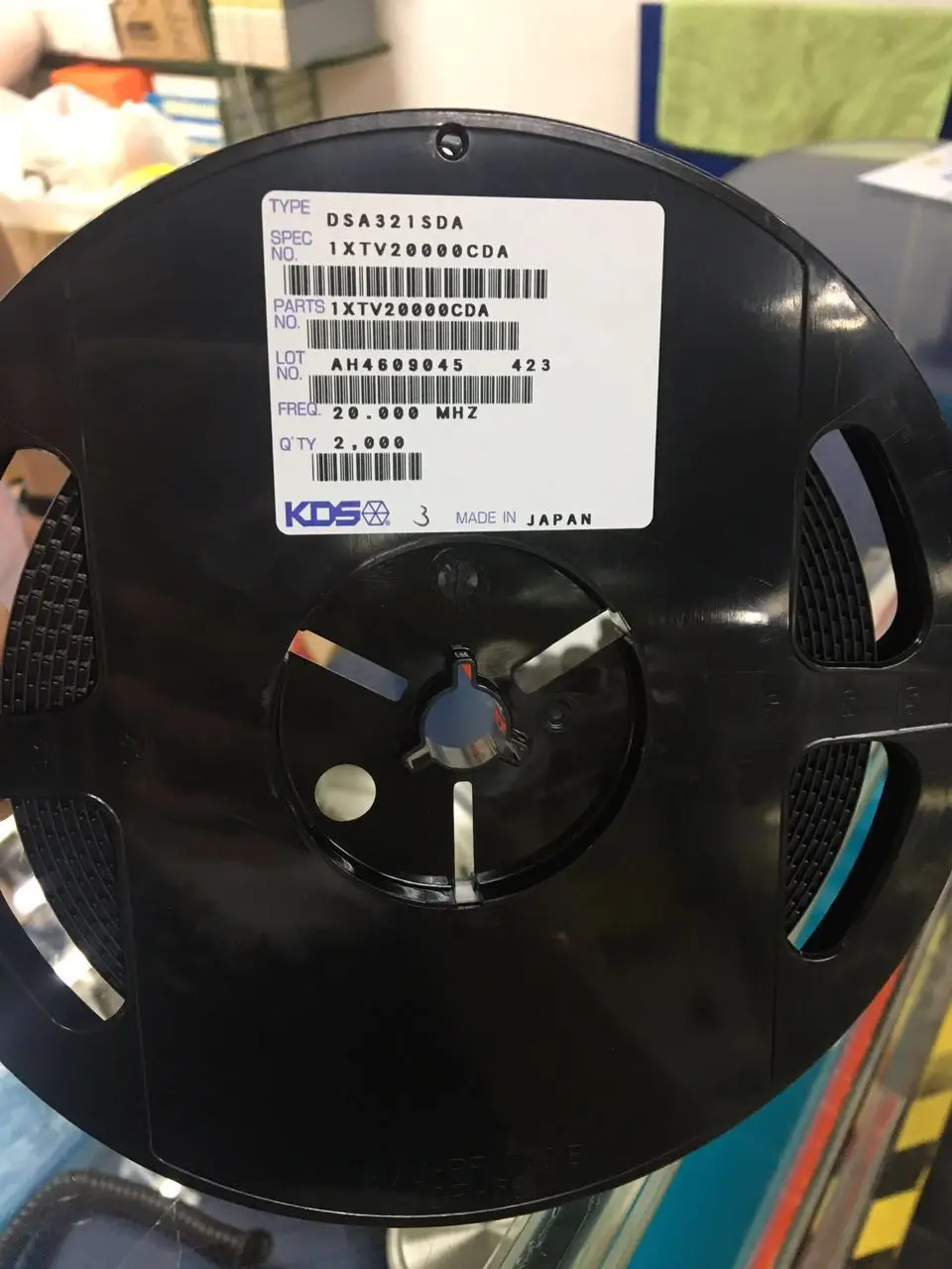 

New and original VC-TCXO 3225 KDS 20MHZ DSA321SDA High precision of 20.0