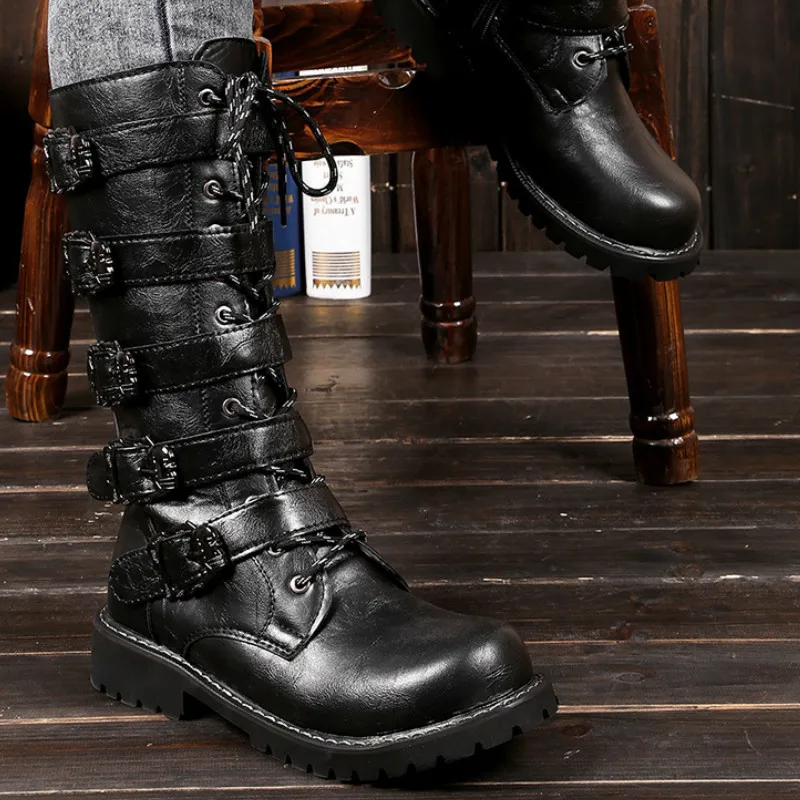 

Fashion Shoes 2018 Men Boots Metal Buckle Motorcycle Boots Men's Shoes Rock British High Boots Zapatos De Hombre HH-128
