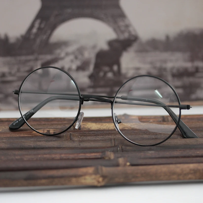 reading glasses with clear glass on top