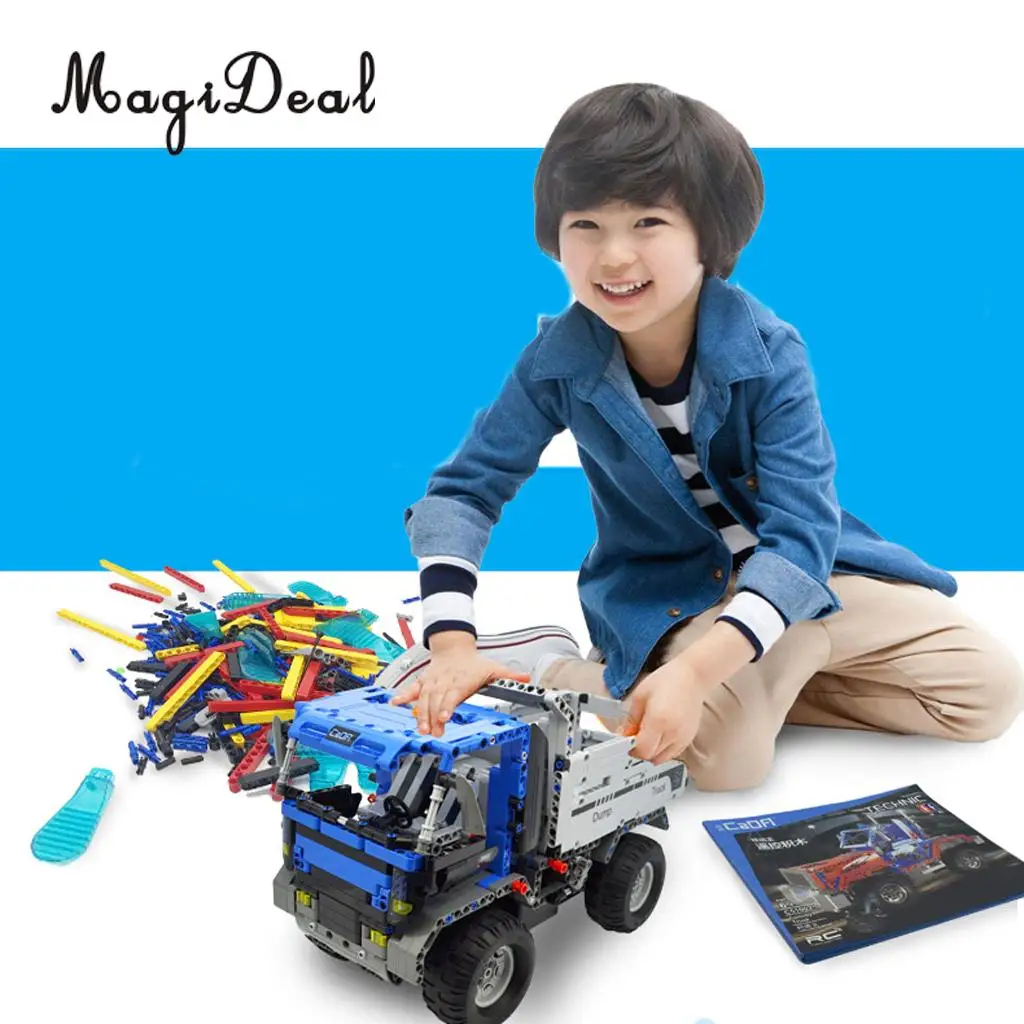 

638Pcs Plastic Remote Control Car Rechargeable Dump Truck Model Building Blocks Toy for Kids Children