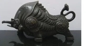 

Tibetan Buddhist black color bronze OX COW with money statue 11 cm 0.8 KG