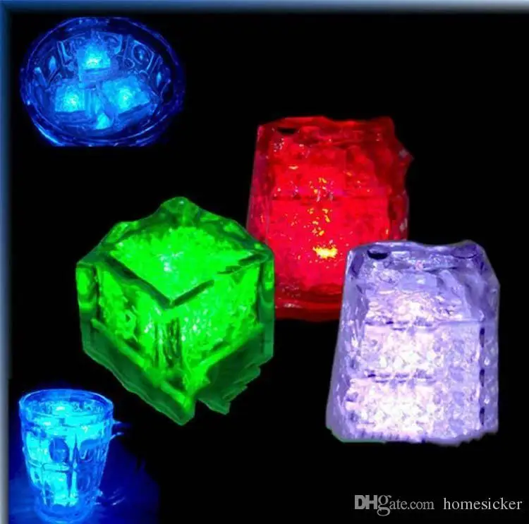

3.5CM Ice Cube LED Flash Ligth Water LED Ice Cube Light Press control Color Disco Wedding Party bars Decoration supplies