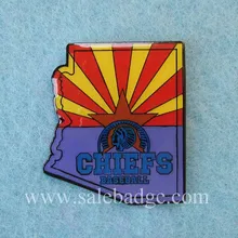 На заказ бейсбольные значки на лацкан черный цвет металлический значок