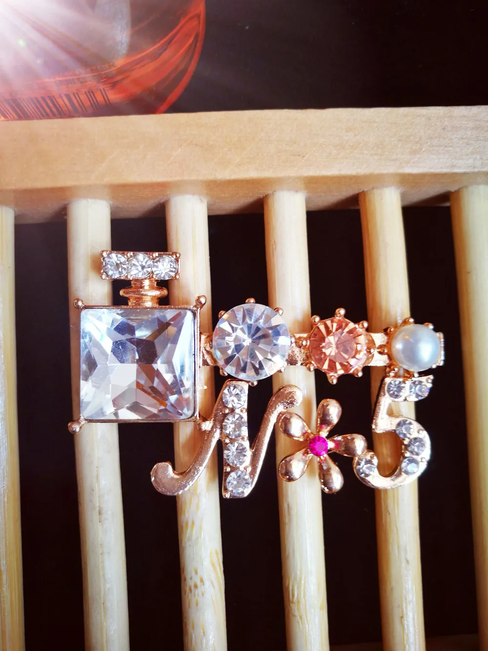 6pcs per lot Alloy Rhinestones perfume letter charms Cell Phone Case