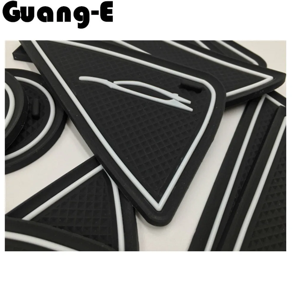 Car Groove Gate Slot Armrest Storage Rubber Non-Slip Mats Mat Stick Door Pad/Cup 14pcs For Toyota Rav4 2014 2015