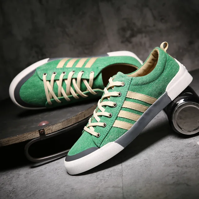 US $22.40 2018 New Classics Skateboarding Shoes Men luxury shoes men Sneakers Soft Breathable Lace Up green S