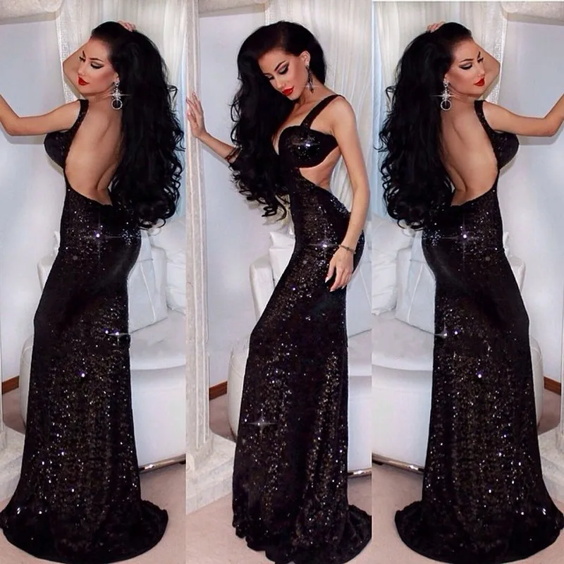 vestido preto costas abertas