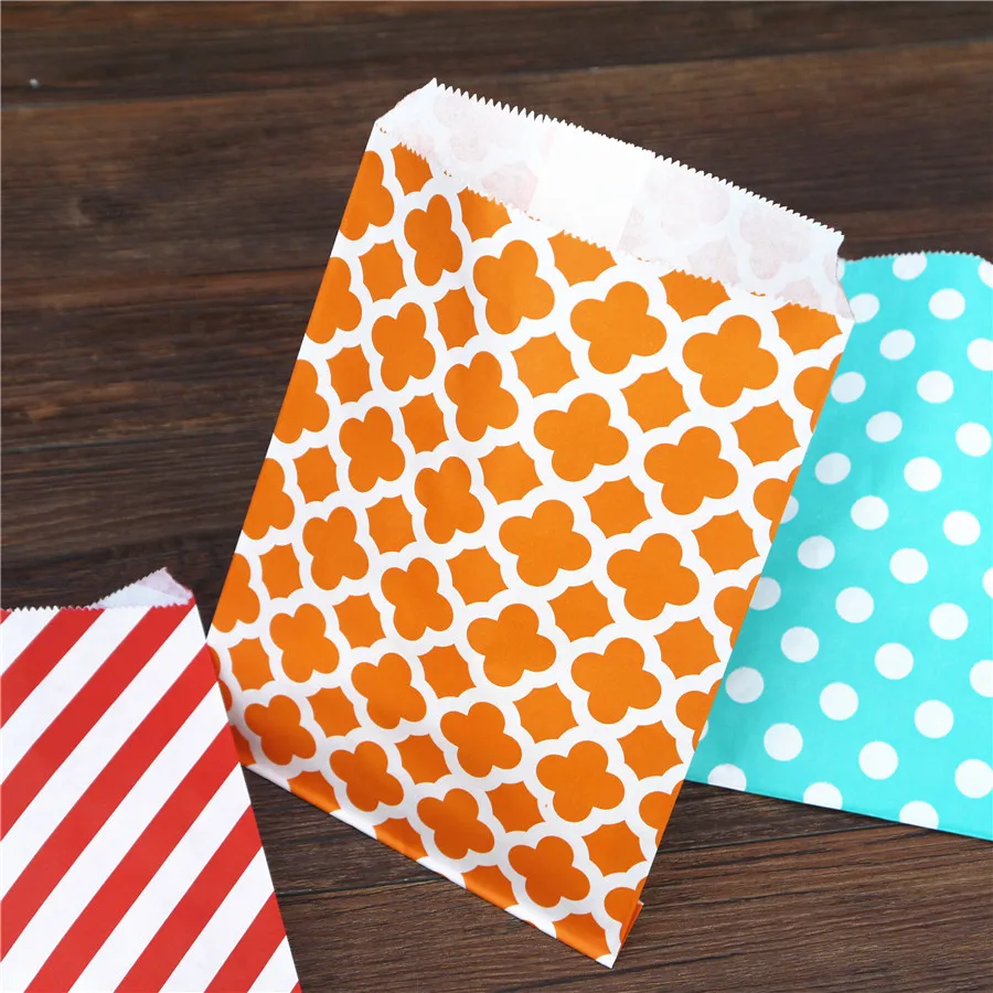 

free shipping dhl high quality 3000 pcs Party Favor craft Paper Bags Chevron Polka Dot Stripe Printed Paper Treat Bags wholesale