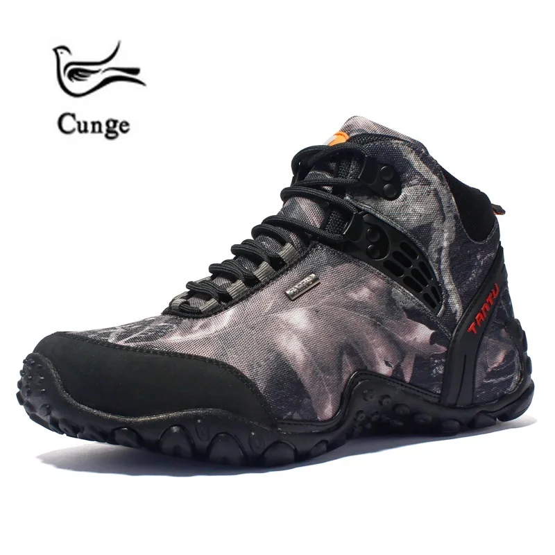 

New waterproof walking shoes boots Anti-skid Wear resistant breathable fishing shoes fashion camouflage high shoes