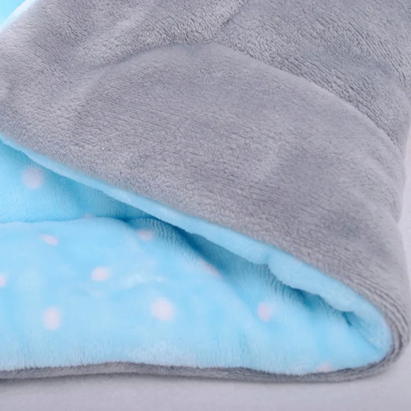 Высококачественный дышащий мягкий теплый фланелевый коврик для питомца, покрывало для кровати собаки, одеяло с изображением кошек, щенков, подушка S/M/большой коврик - Цвет: Синий