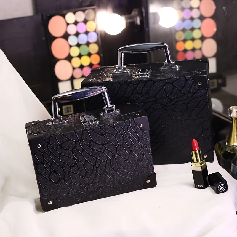 حقيبة مستحضرات التجميل المحمولة سعة كبيرة حقيبة التخزين للماء جميل سفر مستحضرات تجميل للنساء حالات متعددة الوظائف المهنية