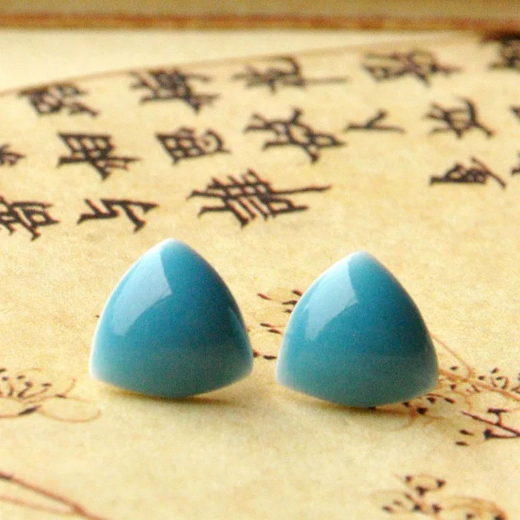 

Fashion Jingdezhen Triangle Earring Stud Cute Pure Color Ethnic Style Ceramic Earrings For Women Girl Daily Wear