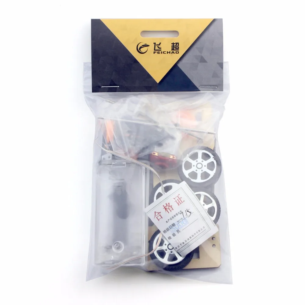 

feichao Classic Wooden DIY 4WD Manual RC Toy Car Creative Assembled Toys Fun Scientific Experiment Kit