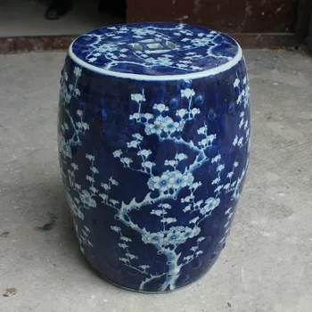 

Jingdezhen Ceramic stool Handpainted Ancient Blue And White Plum Flower Round stool Outdoor Bathroom Balcony porcelain stool