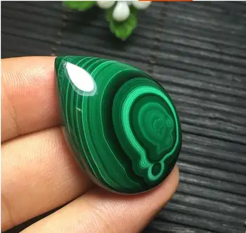 

Green natural malachite water drops pendant necklace