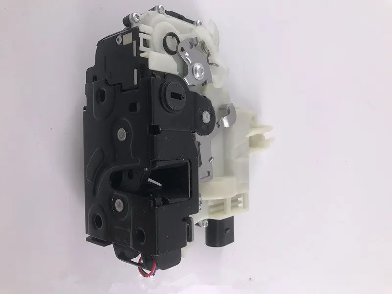 

Rekeete Door Lock Actuator Rear Left LH 3B4839015A For SEAT/VW Jetta Golf MK4 Beetle 5Z4839015 3B4839015 5B4839015A 3B4839015AE