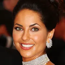 Прозрачный белый камень с белым золотом, микро-серьги-манжеты с крыльями ангела