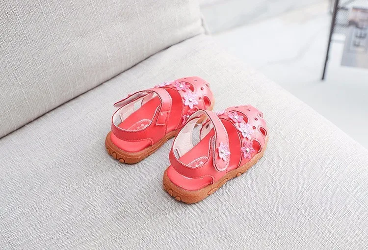 Sandalia Infantil/ г. Летние сандалии для девочек с цветочным принтом zapatos Nina детские туфли принцессы для маленьких девочек, классные детские скандалы