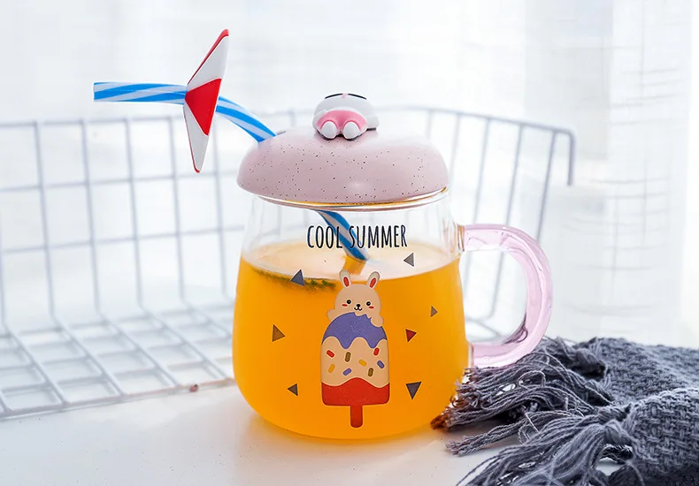 Creative 3D Cartoon Deisgn Beach Cover Glass with Straw and Cover for Children's Gift Have Fun Juice Glass Milk Cups