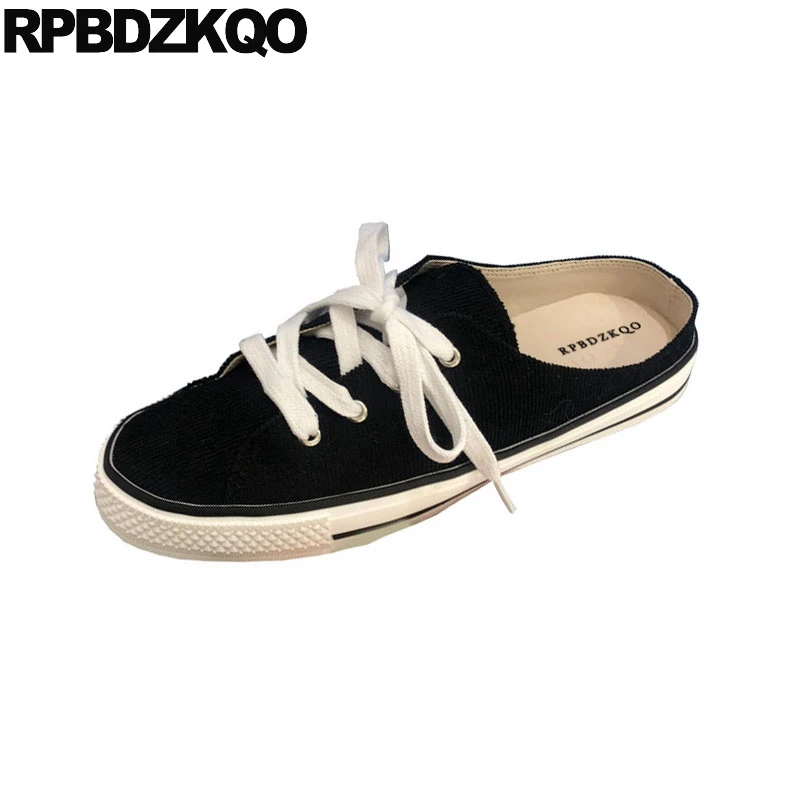 plain canvas shoes