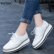 KHTAA/Весенняя женская обувь на платформе, женская обувь на плоской подошве с перфорацией типа «броги», лакированная кожа, обувь на шнуровке, женские туфли-оксфорды на плоской подошве для женщин