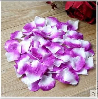 2000 шт. / партия 5* 5 см шелковые лепестки роз на свадьбу, Романтические искусственные лепестки роз Свадебные розы - Цвет: Purple and White