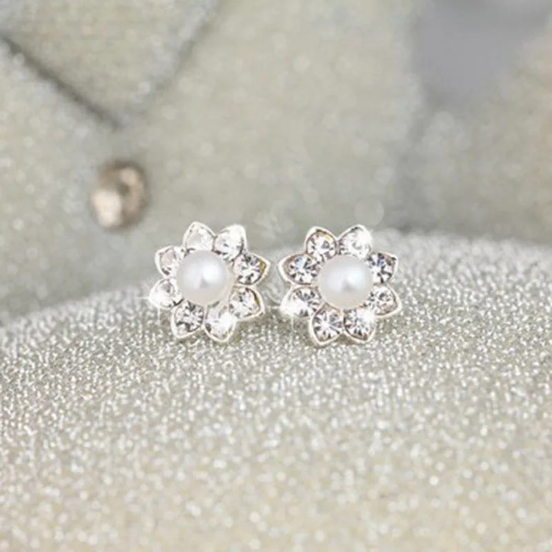 New Fashion Exquisite Stud Earrings Cute Cherry Star Crown Crystal Imitation Pearl For Women Piercing Jewelry Brincos Gift