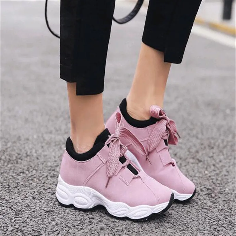 

2019 Autumn New Lace Lace Thick White Shoes Female Casual Korean Version of The Wild Board Shoes Sports Shoes Tide